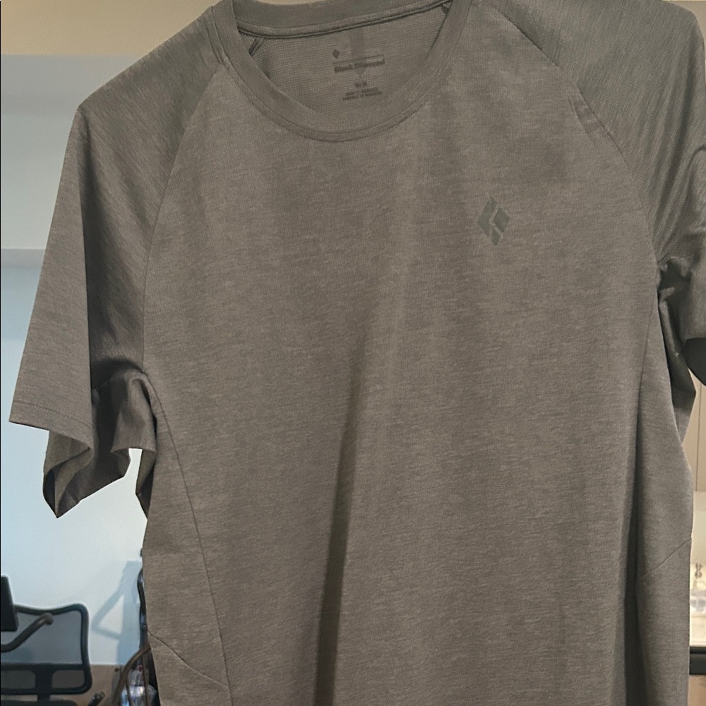 Black Diamond Heather Gray Waffle Knit Shirt